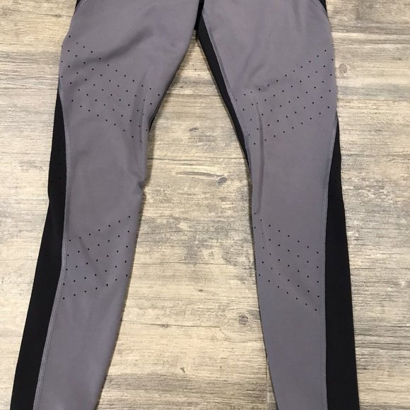 Athleta Sculptek Stealth TruCool Women's Size XS Leggings Color Block Perforated - Picture 4 of 10